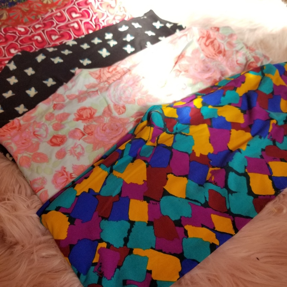 Lularoe OS leggings- SOLD